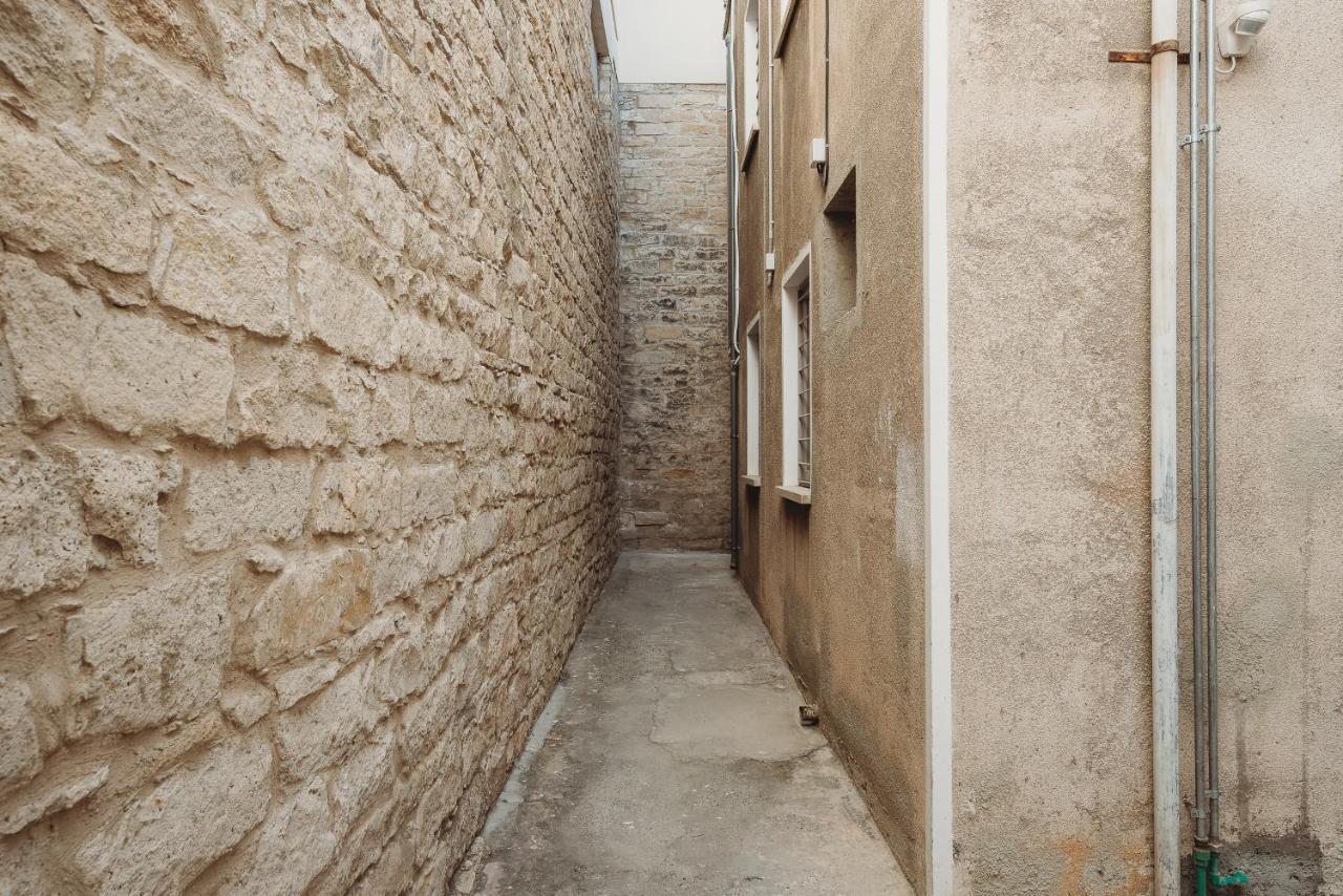 Eins Rooms - City Center Limassol Exterior foto